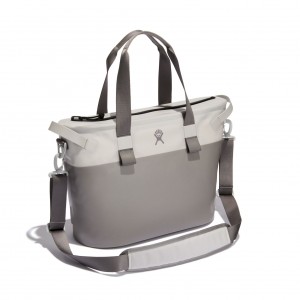Hydro Flask 18 L Day Escape™ Tote Peppercorn | 94805RHIY